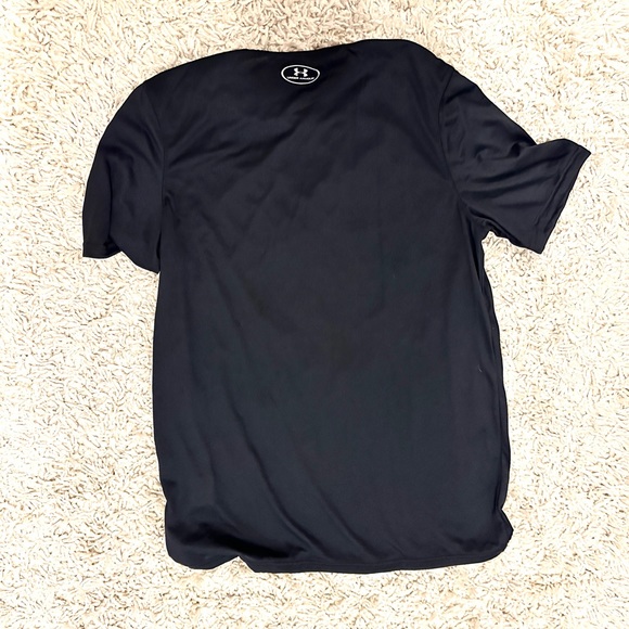 Men’s Under Armour T-Shirt - Picture 2 of 4